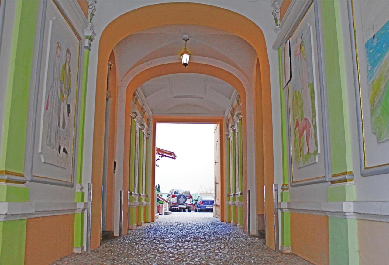 Aparthotel Casa Italia Praga Exterior foto